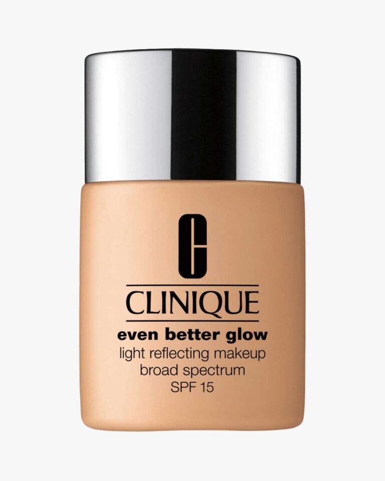 Even Better Glow Light Reflecting Makeup SPF15 30ml (Farge: CN 58 Honey)